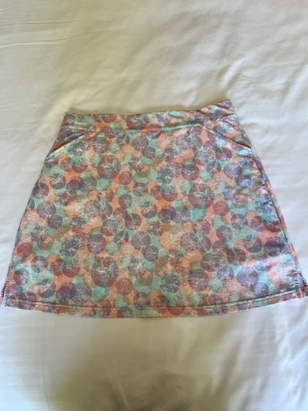 Peter Millar Pastel Multi-Color Circle-Print Skort - Picture 9 of 9